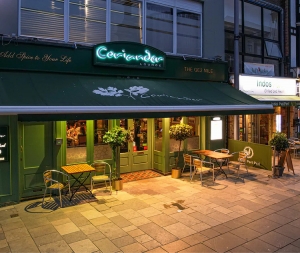 Discover the Best Indian Takeaway Experience in the UK