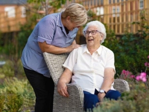 How Residential Nursing Homes Provide Safety, Comfort, and Community