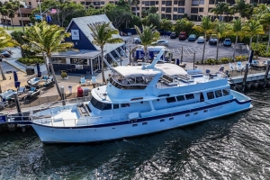 What Should You Know Before Booking a Boat Celebration?