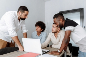 Why Businesses Should Hire Dedicated Resources for Growth and Efficiency