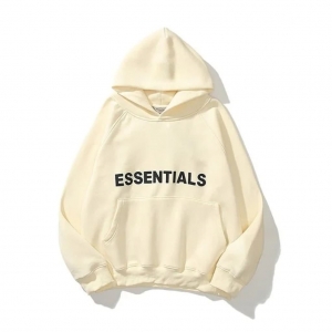 Essentials Clothing UK – Chill Pieces That Fit Into Any Day