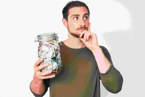 Top 5 Habits to Save More Money and Grow Wealth in 2025