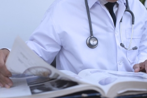 The Role of CME Credits in Physician License Renewal
