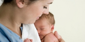 Compassionate Care for New Parents with Eva Maternity London