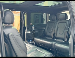 Why Families Prefer a Taxi to Gatwick for Airport Transfers