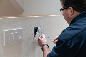 Brighten Your Home and Enhance Ambiance with Dimmer Switch Installation