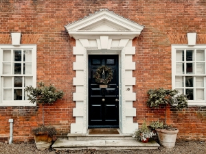 4 Ways to Dramatically Improve Curb Appeal