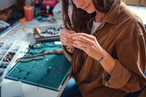 From Sketch to Sparkle: Inside the Custom Jewellery Design Process