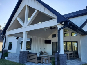 Designing Luxury Aging-in-Place Homes for Comfort and Elegance