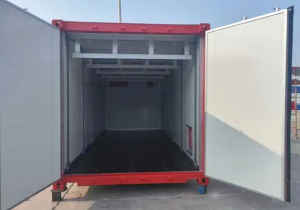 20' Container With Customized Accessories