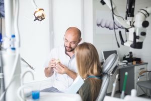 The Complete Guide to Dental Implants in Houston