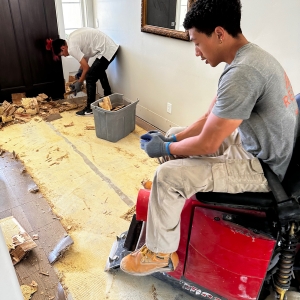 DIY vs. Professional Tile Removal: Which One Should You Choose?