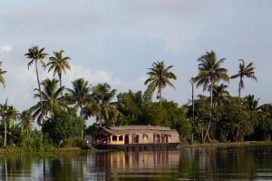 7 Days Kerala Backwater Tour – Cruise, Culture & Scenic Beauty