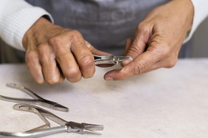 Can a Cuticle Nipper Sharpening Service Extend the Life of Your Tools?