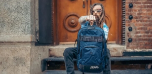 Carry in Style: Trending Bags as Perfect Companions