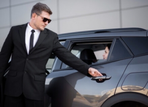 How Las Vegas Shuttle and Limousine Vegas Services Redefine Travel in the City