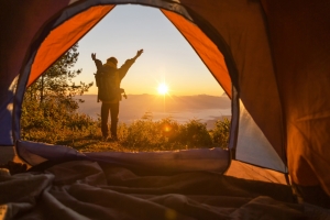 The Ultimate Guide to Essential Camping Accessories for Beginners