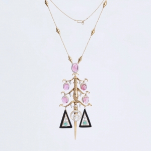 Discover Royal Elegance with Punjabi Saraf’s Purple Gemstone Pendant and Necklace Designs