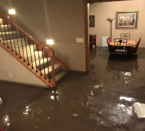 Emergency Flood Cleanup: Simple Guide To Water Damage Repair & Restoration