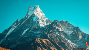 India vs Bali: Yoga Retreats for Luxury Lovers