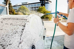 Why Country Club Car Wash in Las Vegas is the Best Choice for Auto Detailing?
