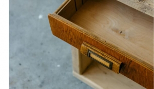 Nachttisch Holz: Ein zeitloses Stück für Ihr Schlafzimmer