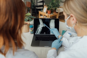 Stronger Knees, Fuller Life: A Calm Guide To Options