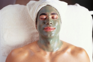 Confidence Reimagined Naturally through Men’s facial treatment Dubai