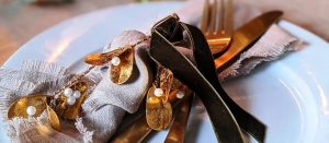 Sustainable Christmas Table Decorations: Eco-Friendly Scandi Style for UK Homes