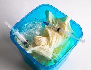 How Sharp Disposal Services Keep Healthcare Facilities Safe