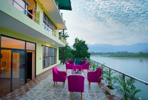 8 Resorts in Rishikesh Offering Yoga and Wellness Retreats