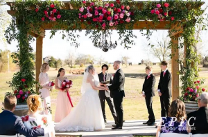 Fall Decor for Rustic Oklahoma Wedding Venues