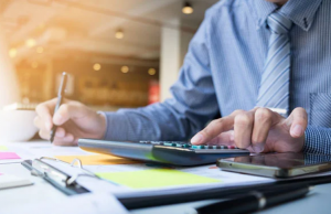 Crack Complex Calculations with Expert Accounting Assignment Help