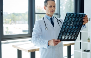Managing Chronic Migraines: How Vikas Varma MD Helps Patients in NYC