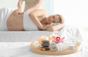 Pre and Postnatal Massage vs. Regular Massage: What’s the Real Difference?