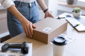 How Customized Packaging Boxes Enhance Customer Experience and Loyalty