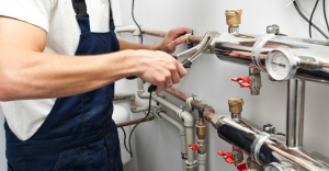 Emergency Plumbing: What To Do When Disaster Strikes?