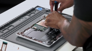 Why Professional Apple Repair Is Better Than DIY Fixes