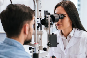 Why B.Sc Optometry is a Promising Career for Science Students?