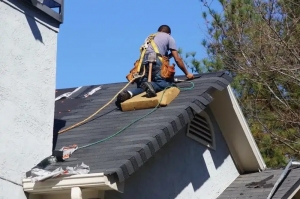 Finding the Right Roofing Company Near Me