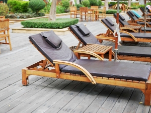 Designing a Complete Outdoor Entertainment Space with POLYWOOD Furniture