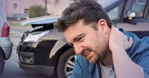 What Makes a Chiropractor Clinic for Motorcycle Accident Injury Different from Traditional Care?