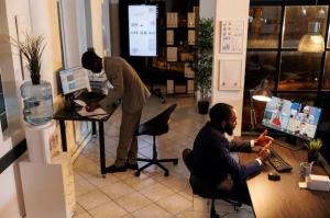 Why Virtual Workspaces Software Is Essential for Hybrid Work