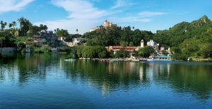Scenic Route from Udaipur to Mount Abu with Top Destinations