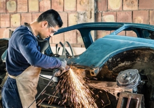 Restoring Confidence on the Road: The Importance of Professional Auto Body Work in Nashboro Village TN