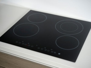 Electric Stove Won’t Turn Off? Here’s What’s Happening
