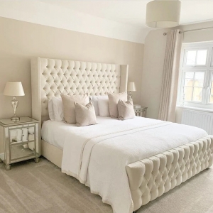 Wingback Sleigh Bed – Timeless Elegance Meets Modern Comfort