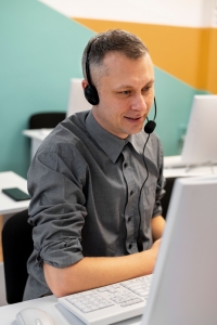 How Virtual Receptionists Are Transforming Law Firm Operations