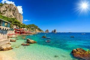 Explore the Best Beaches of Italy – Amalfi Coast Excursions & Chauffeur Service | Benvenuto Limos