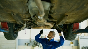 Best Auto Body Shops to Restore Your Car After an Accident